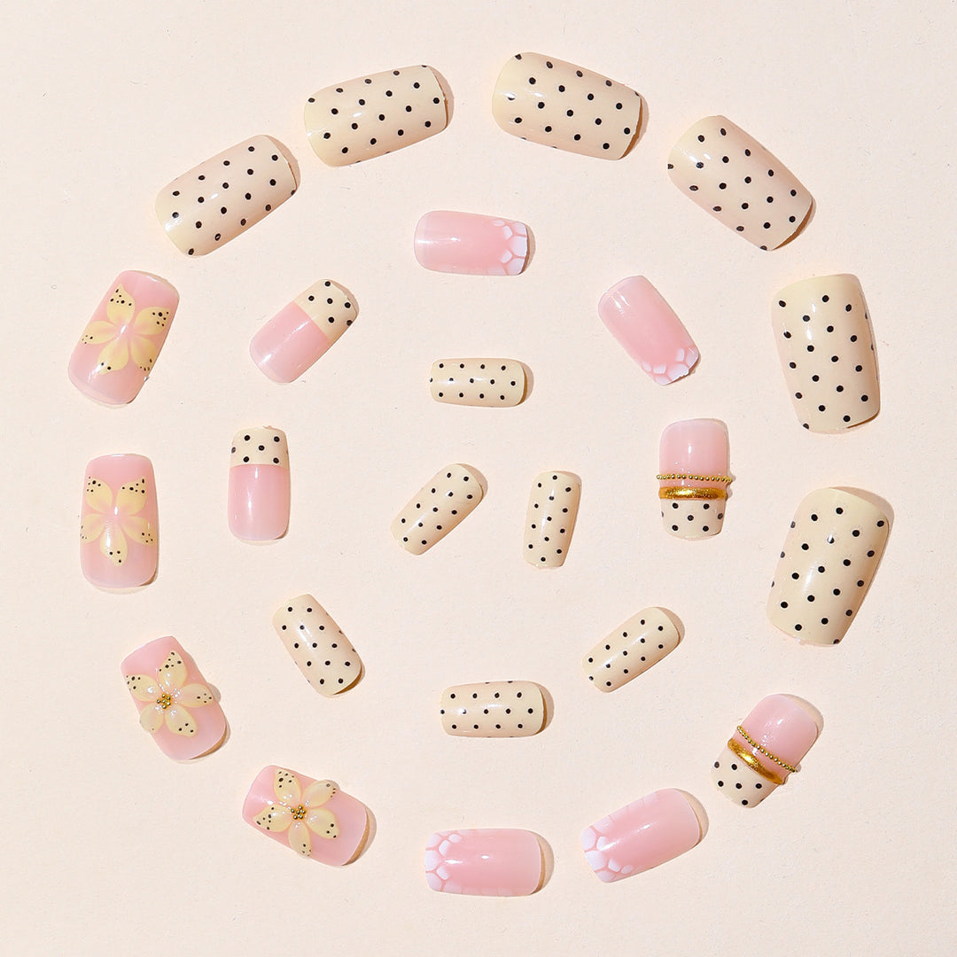 Creative Floral Nail Art Kalsten