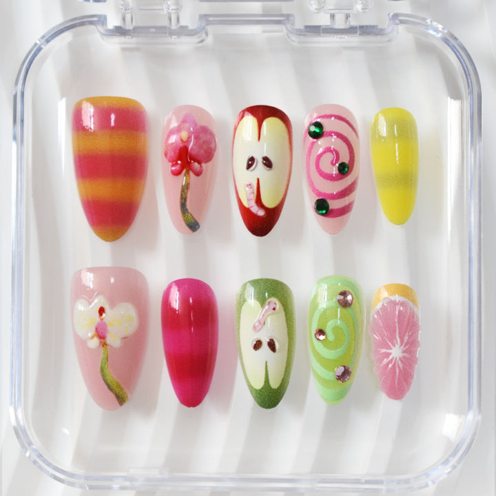 Playful Decorative Press-On Nail Art Set Kalsten