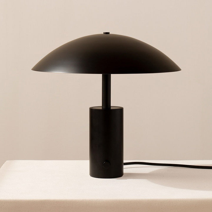 Modern Minimalist Table Lamp with Sleek Design