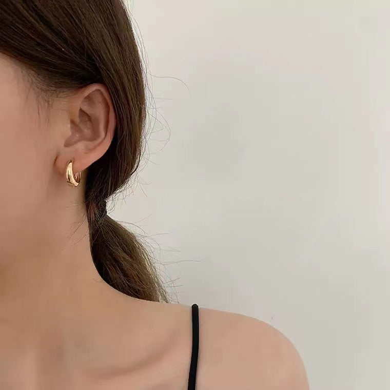 Fashionable hoop earrings with sleek design Kalsten