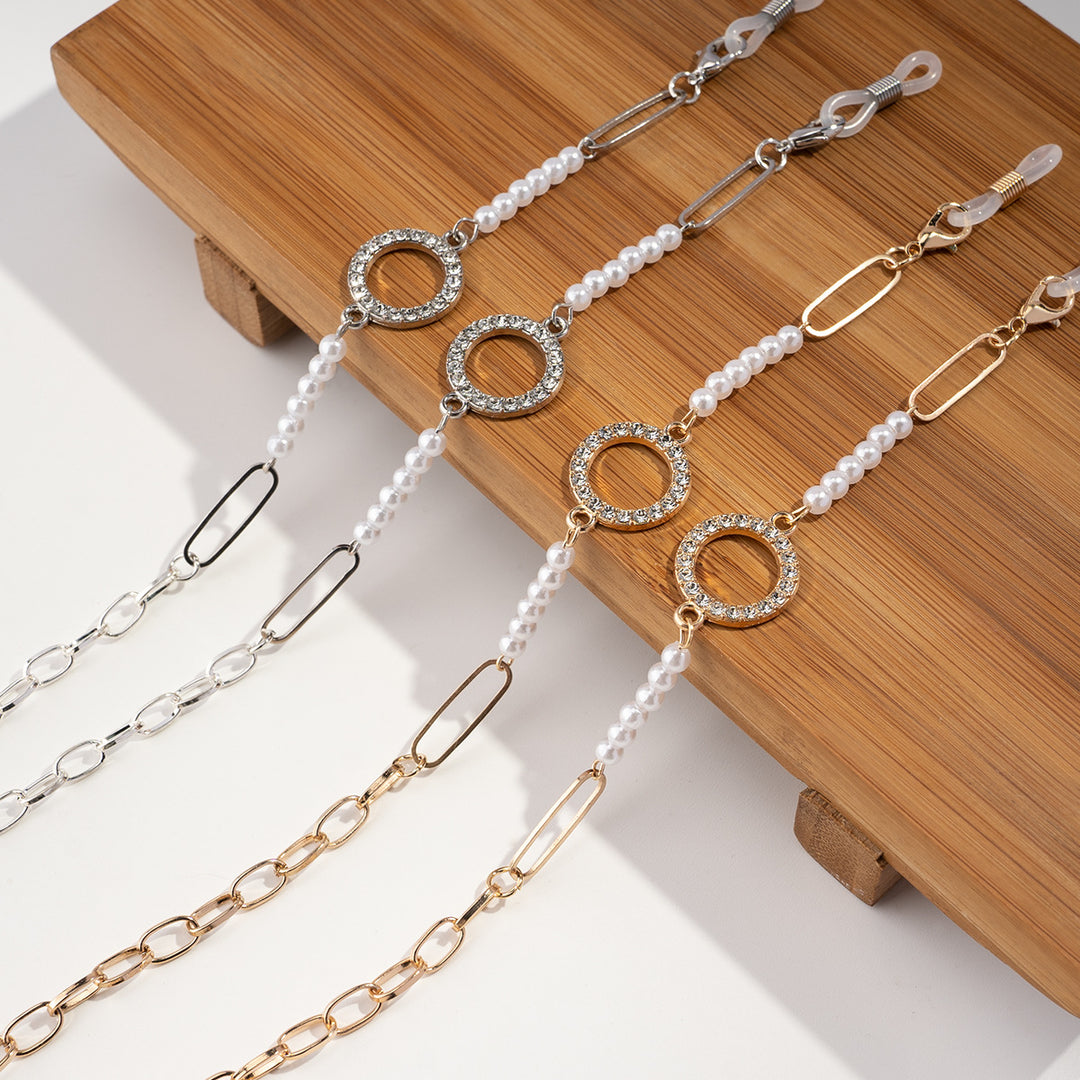Glamorous Pearl-Embellished Eyewear Chain kalsten