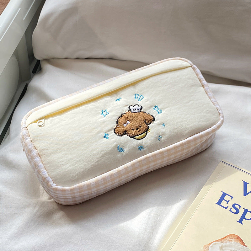 Handmade cosmetic bag with playful cat design Kalsten