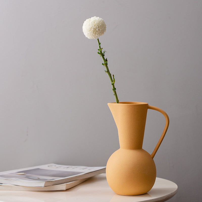 Modern Minimalist Ceramic Pitcher Kalsten