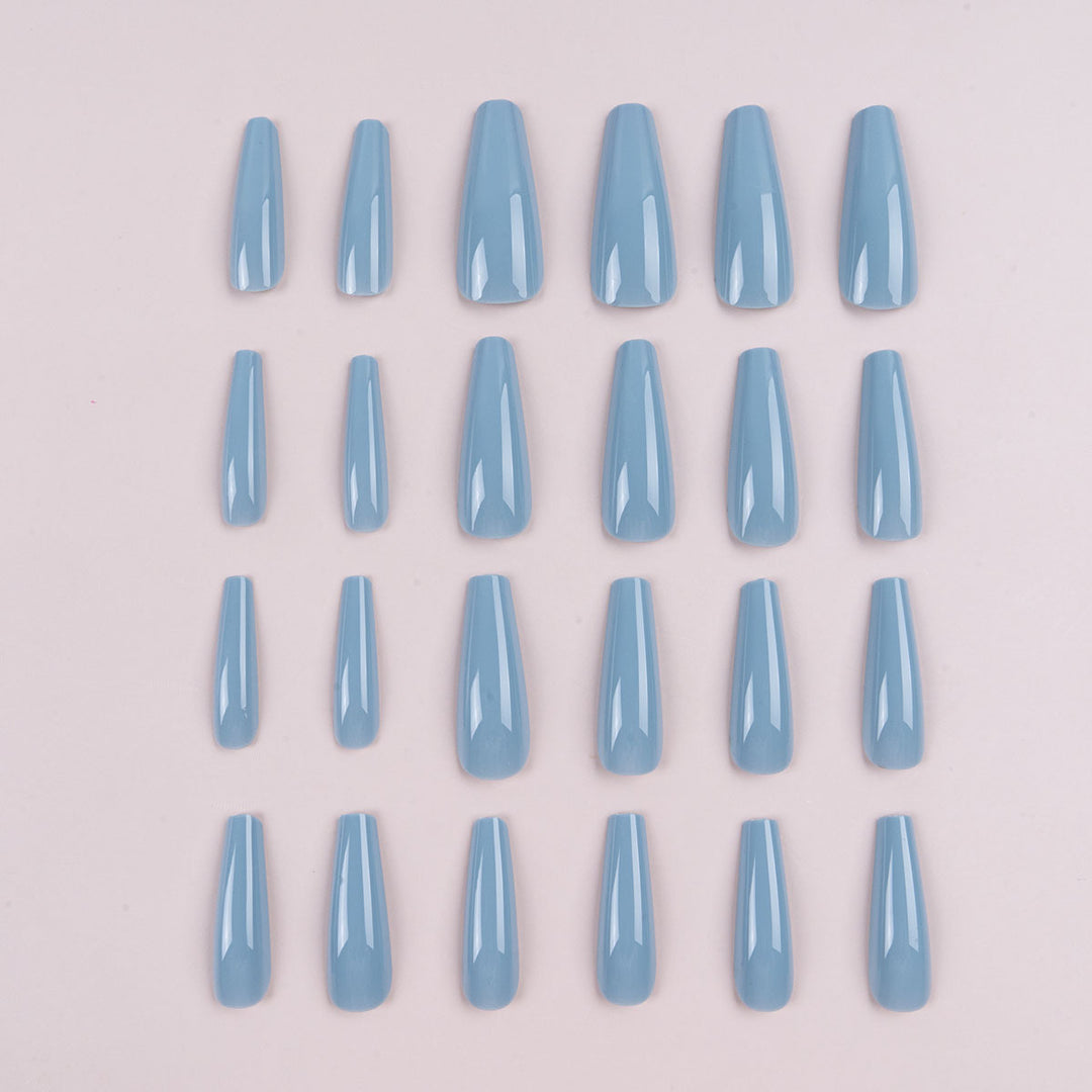 Modern Artistry Acrylic Nail Set