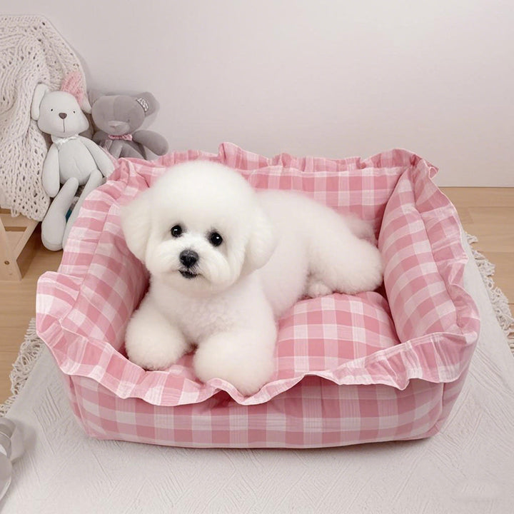 Cozy Checked Dog Bed