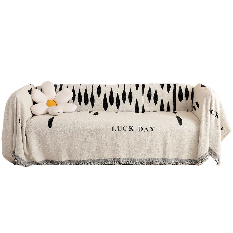 Cozy Decorative Throw Blanket
