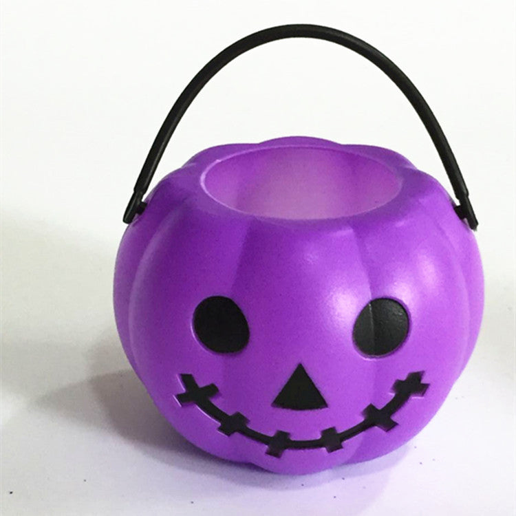 Halloween-Themed Trick-or-Treat Candy Bucket Kalsten