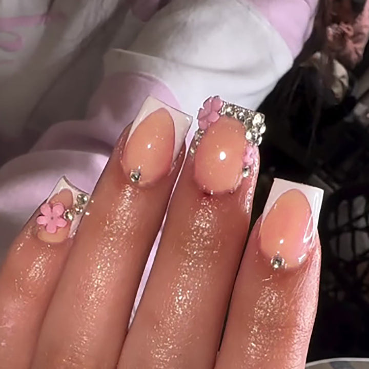 Decorative Floral Press-On Nail Set Kalsten