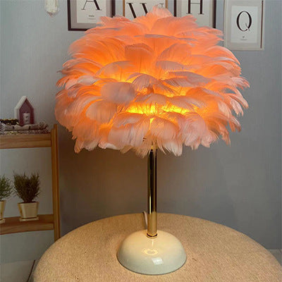 Feather-Inspired Table Lamp