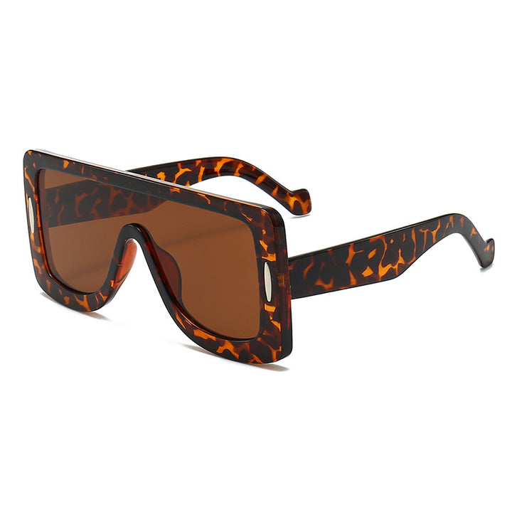 Women's Oversized Sunglasses in Modern Bauhaus Style Kalsten