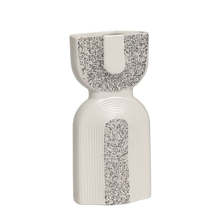 Modern Minimalist Ceramic Vase Kalsten