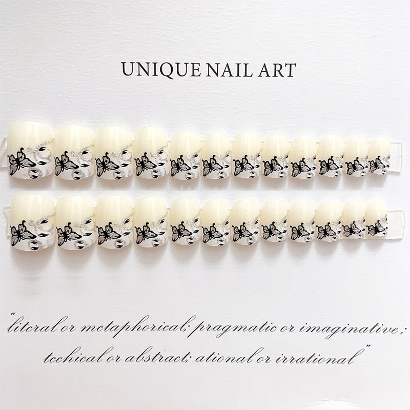 Butterfly Design Press-On Nail Set