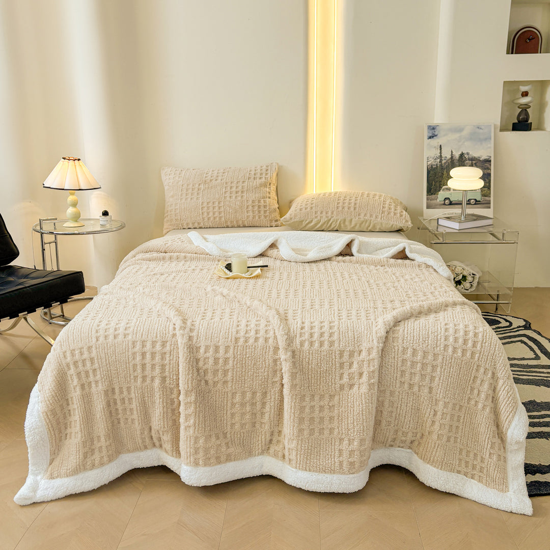 Women's Fluffy Microfiber Blanket