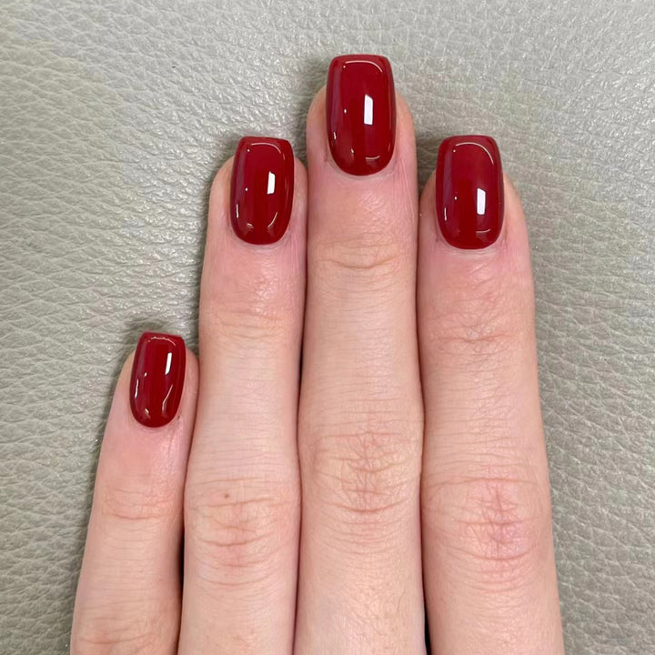 Elegant Nail Care with High Gloss Finish Kalsten