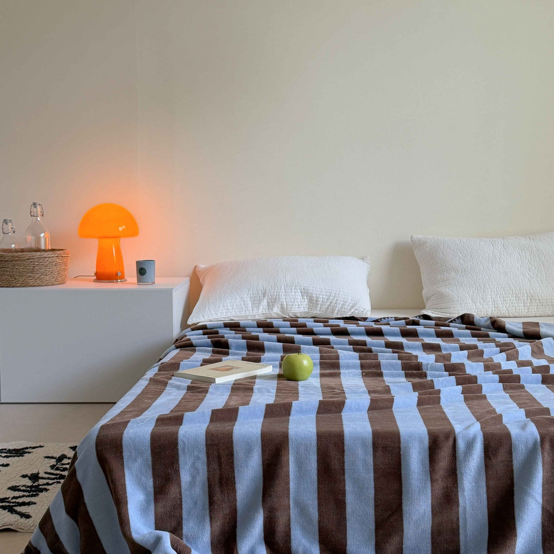 Animal-Print Throw Blanket Kalsten
