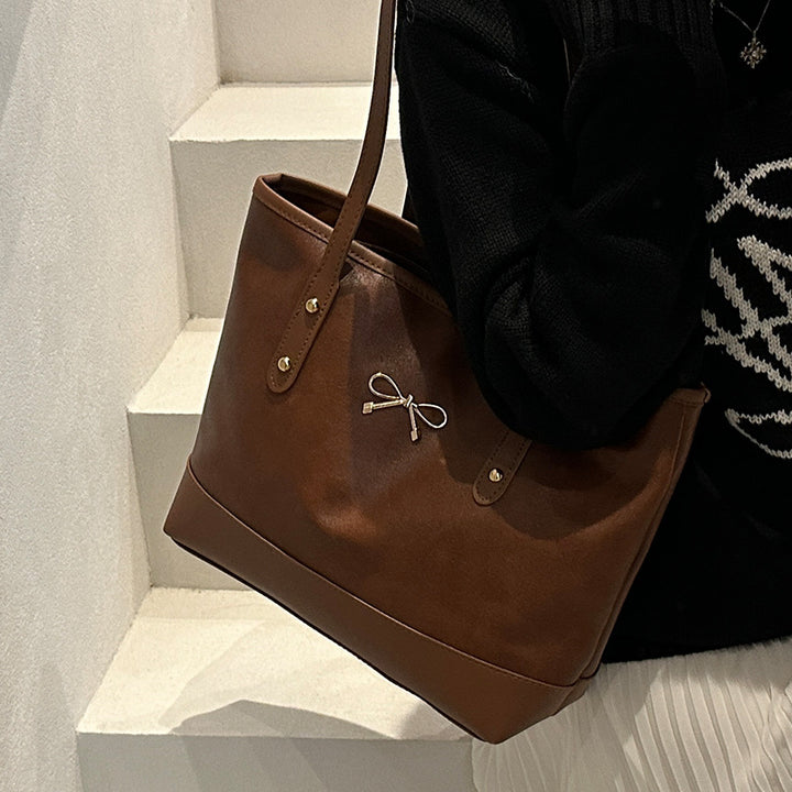 Elegant Classic Tote Bag