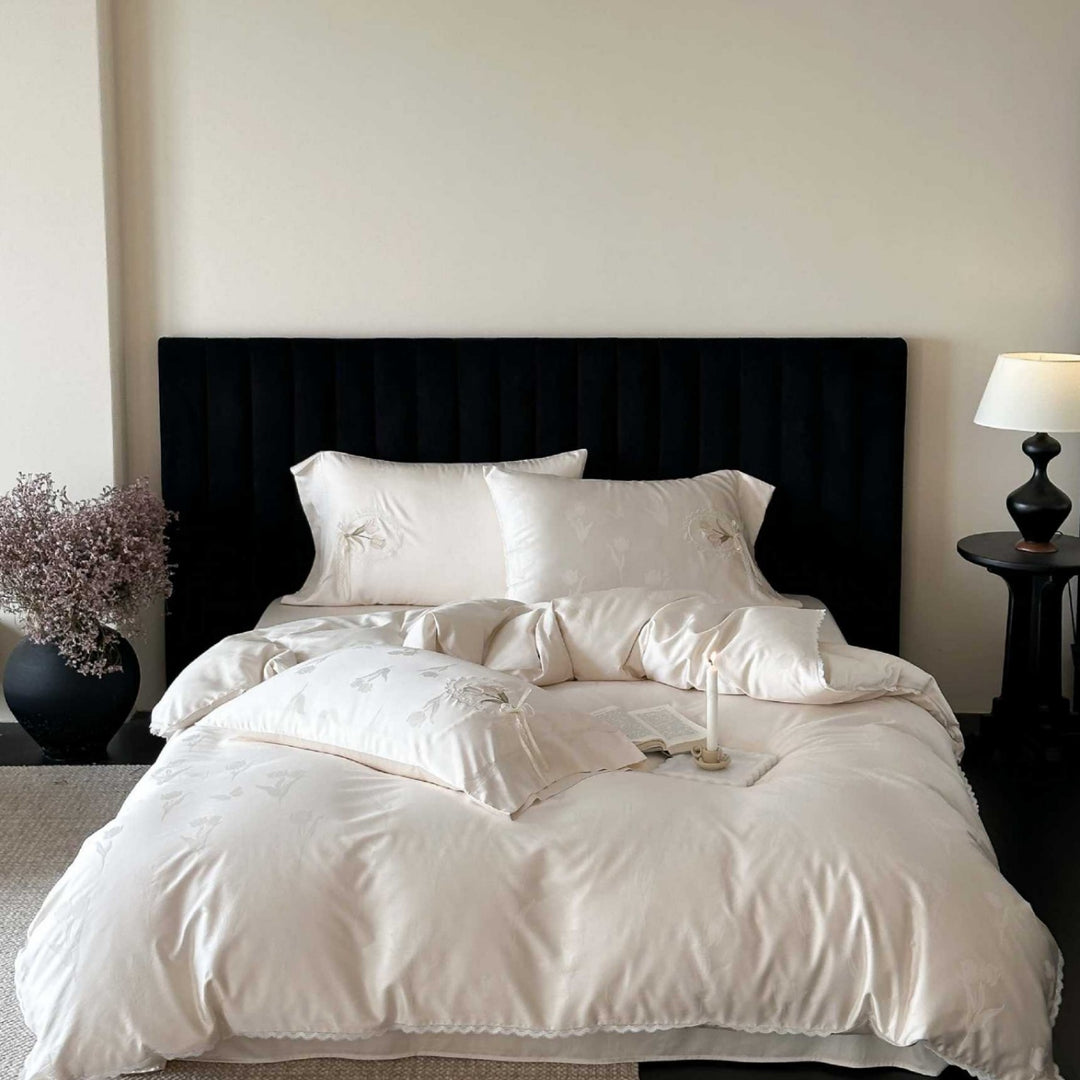 Elegant satin bedding set with floral jacquard embroidery and lace trim