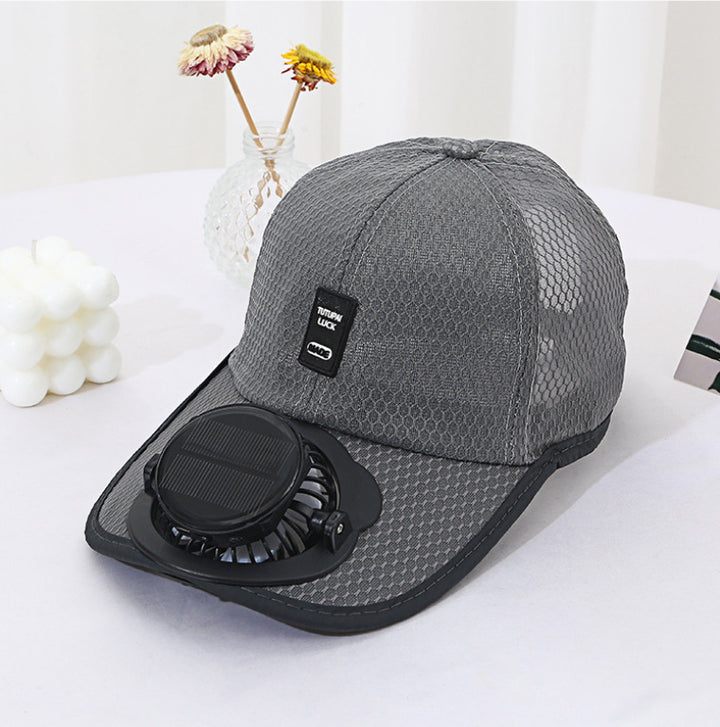 Ventilated baseball cap with integrated solar fan in the visor and breathable mesh Kalsten