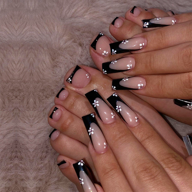 Elegant Stiletto Press-On Nail Art with Rhinestone Accents Kalsten