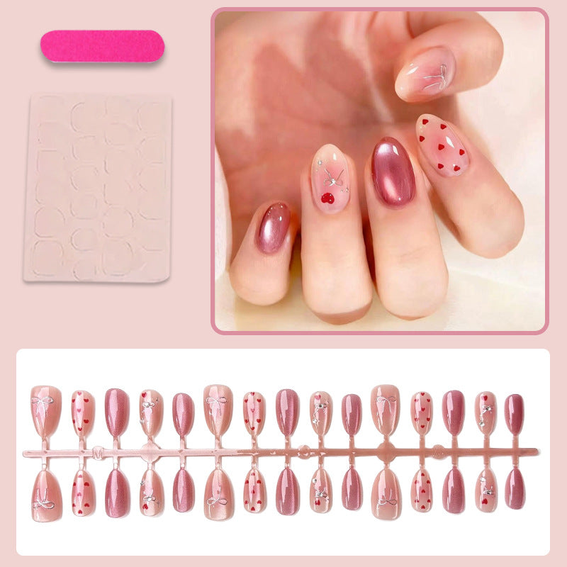 Nail art set with romantic hearts and elegant bows Kalsten
