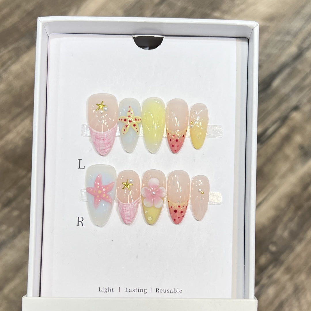 Summer-Inspired Press-On Nail Art Set Kalsten