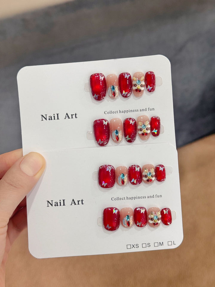 Glittery Articulated Press-On Nails Kalsten