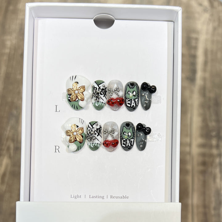 Playful Character Design Press-On Nail Art Set Kalsten