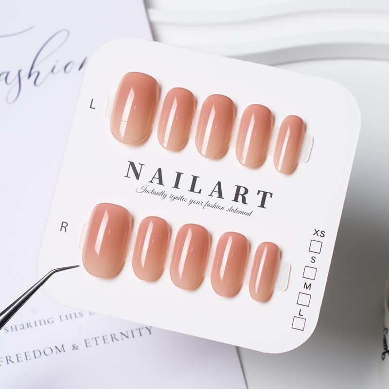 Elegant Press-On Nail Set with Transitional Glossy Finish Kalsten