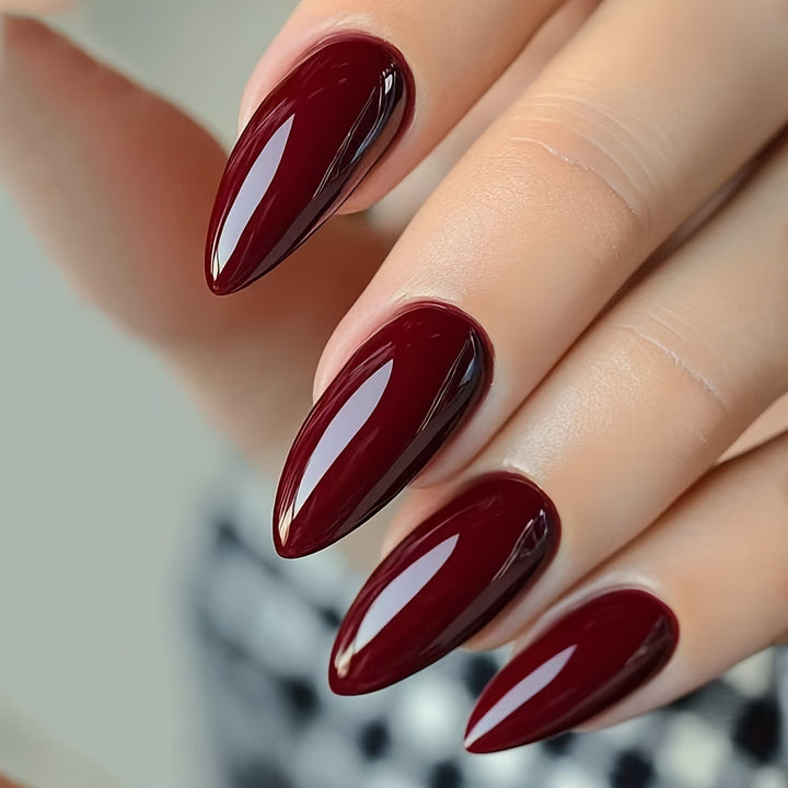 Artificial nails with shiny stiletto design Kalsten