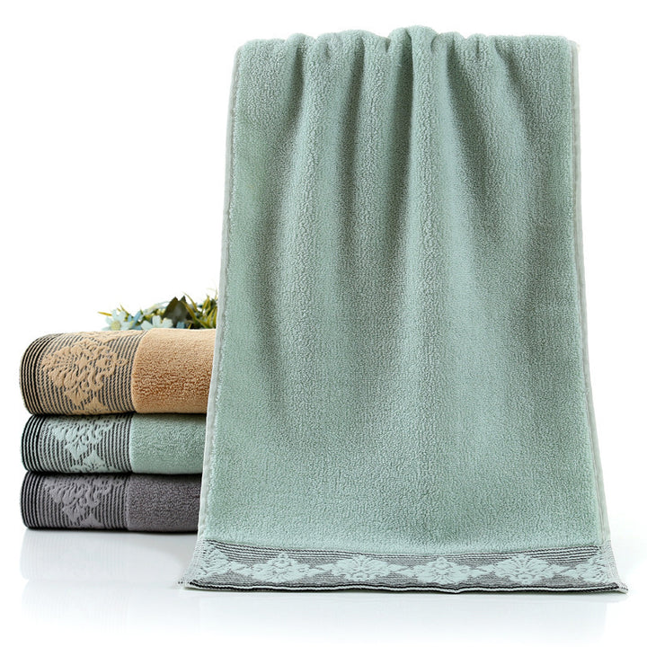 Ladies luxurious terry bath towel with elegant lace trim Kalsten