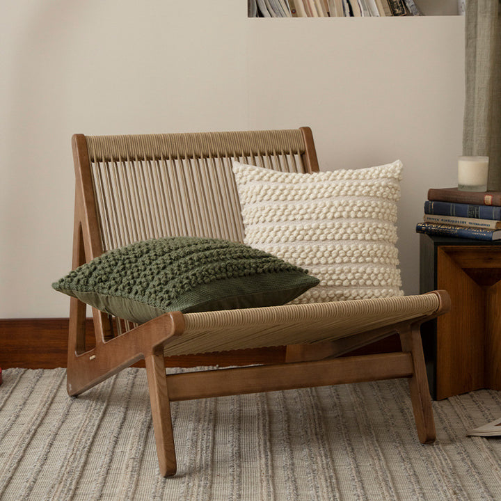 Structured knitted cushion with bobble look Kalsten