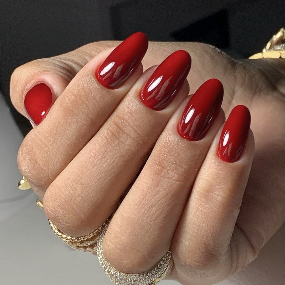 Elegant artificial nails with glossy surface Kalsten