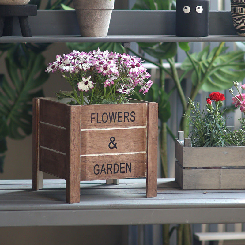 Decorative Plant Container Kalsten