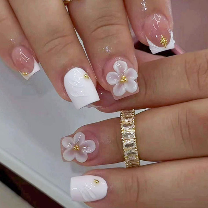 Floral-Embellished Acrylic Press-On Nails