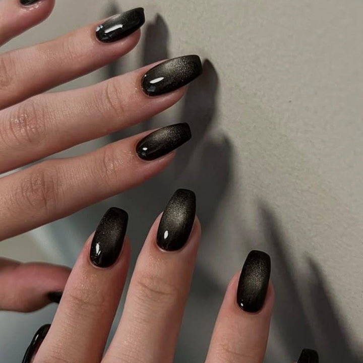 Artificial nails with polka dots Kalsten