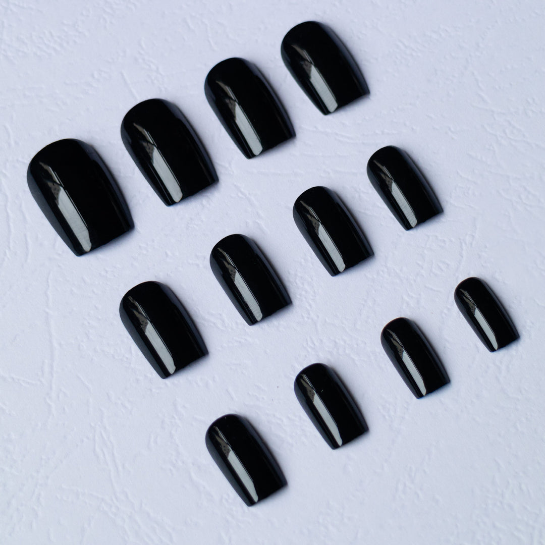 Premium Glossy Nail Polish Kit