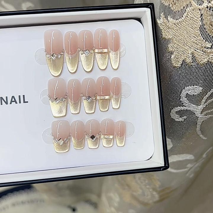 Premium Decorative Press-On Nails Kalsten