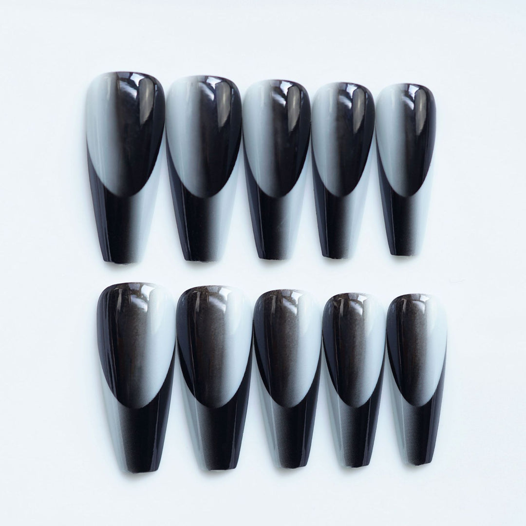 Stylish and creative artificial nails Kalsten