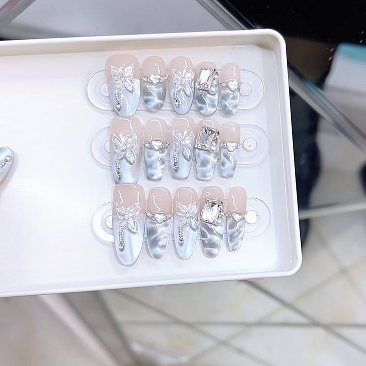 Butterfly-Embellished Press-On Nail Set Kalsten