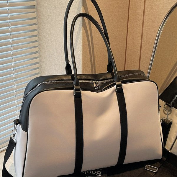Sleek Professional Weekender Bag