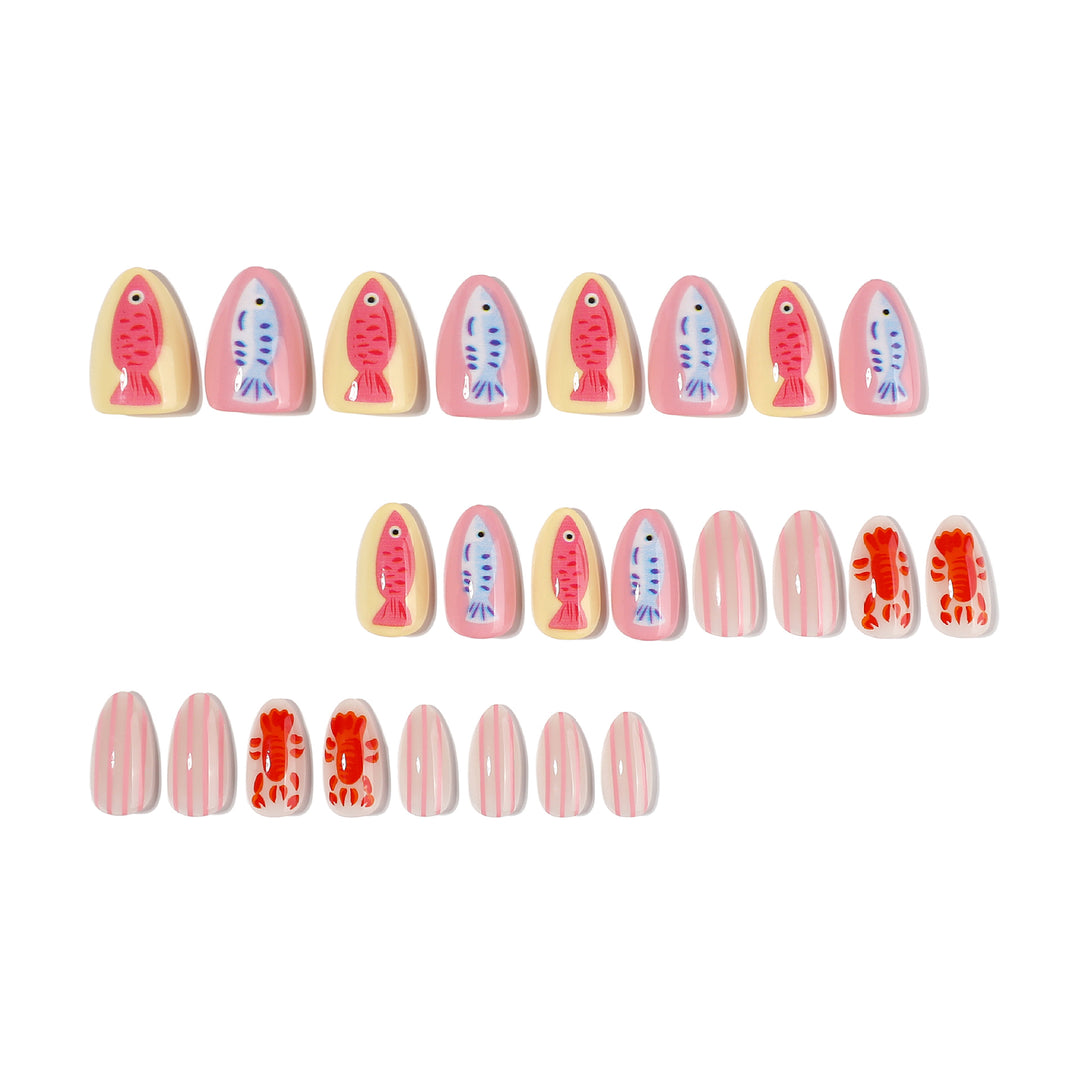 Artful Nail Art in Maritime Design Kalsten