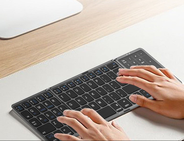 Compact Bluetooth Keyboard with Numeric Keypad Kalsten