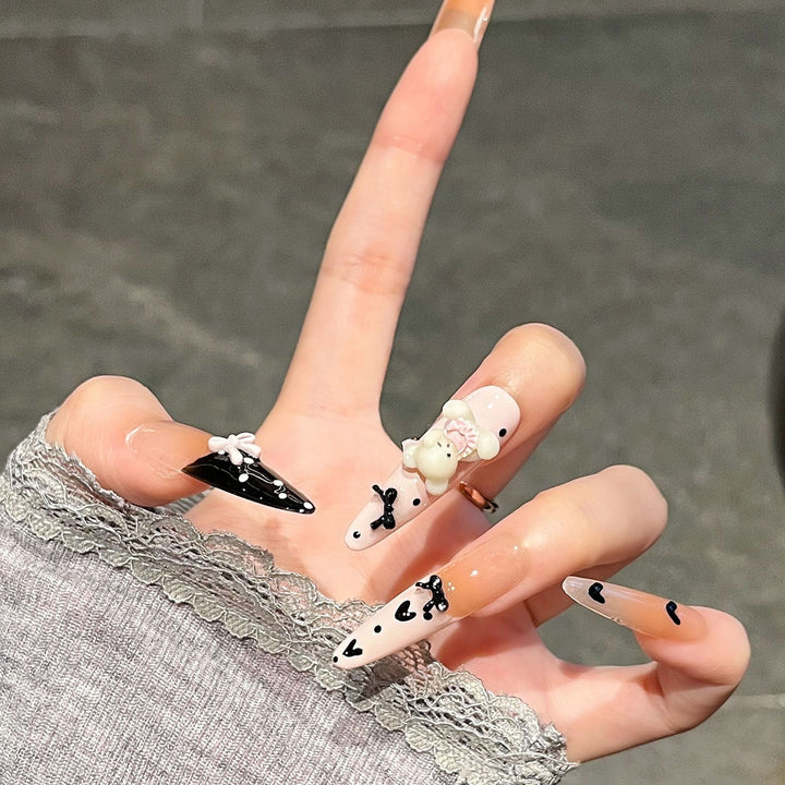 Creative 3D Character-Themed Press-On Nail Art Kalsten