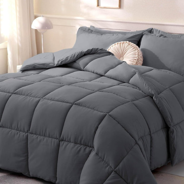 Ultra-Soft Premium All-Season Comforter Kalsten