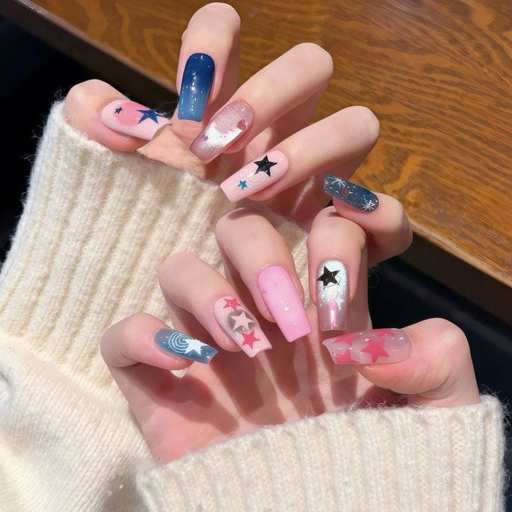 Whimsical Bear-Themed Press-On Nail Art Kit Kalsten