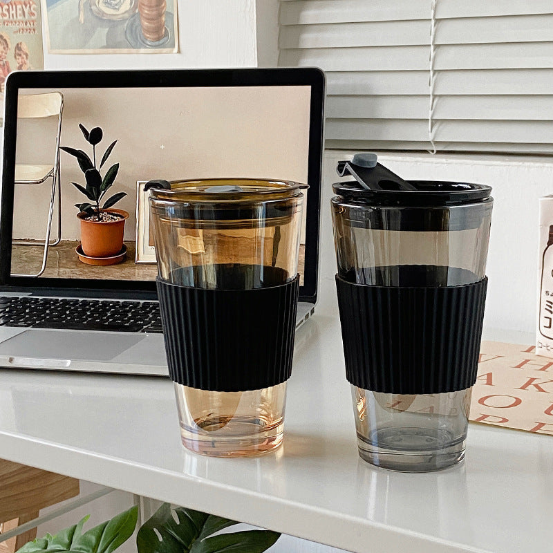 Women's multifunctional drinking cups with integrated silicone cover and hygienic lid Kalsten