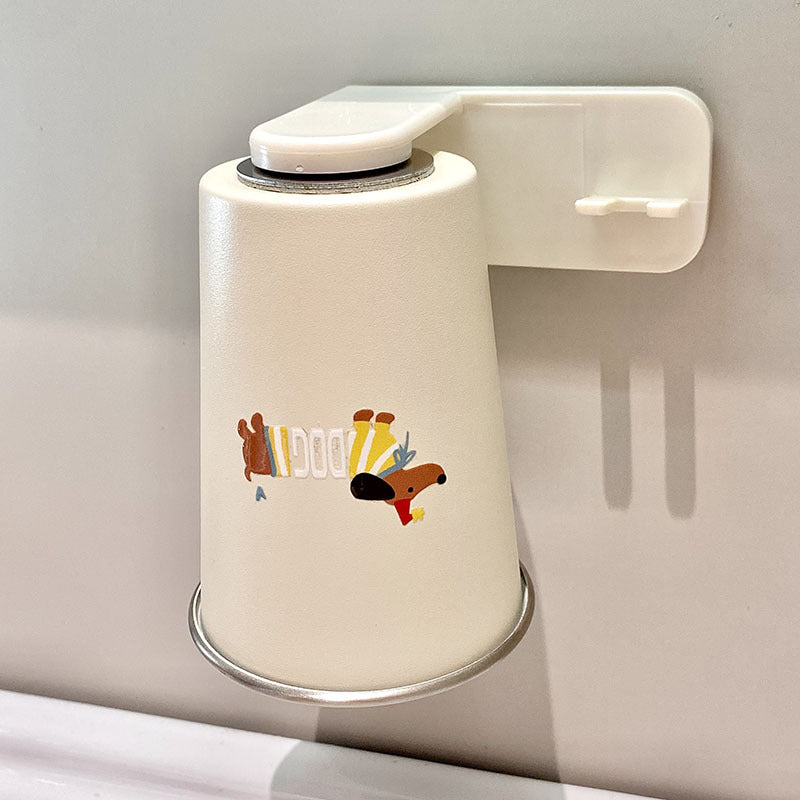 Wall cup holder with creative animal motif Kalsten