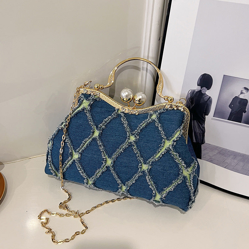 Vintage-Inspired Embellished Handbag