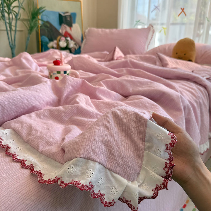 Women's bedspread with elegant lace embellishments and fine cotton surface Kalsten