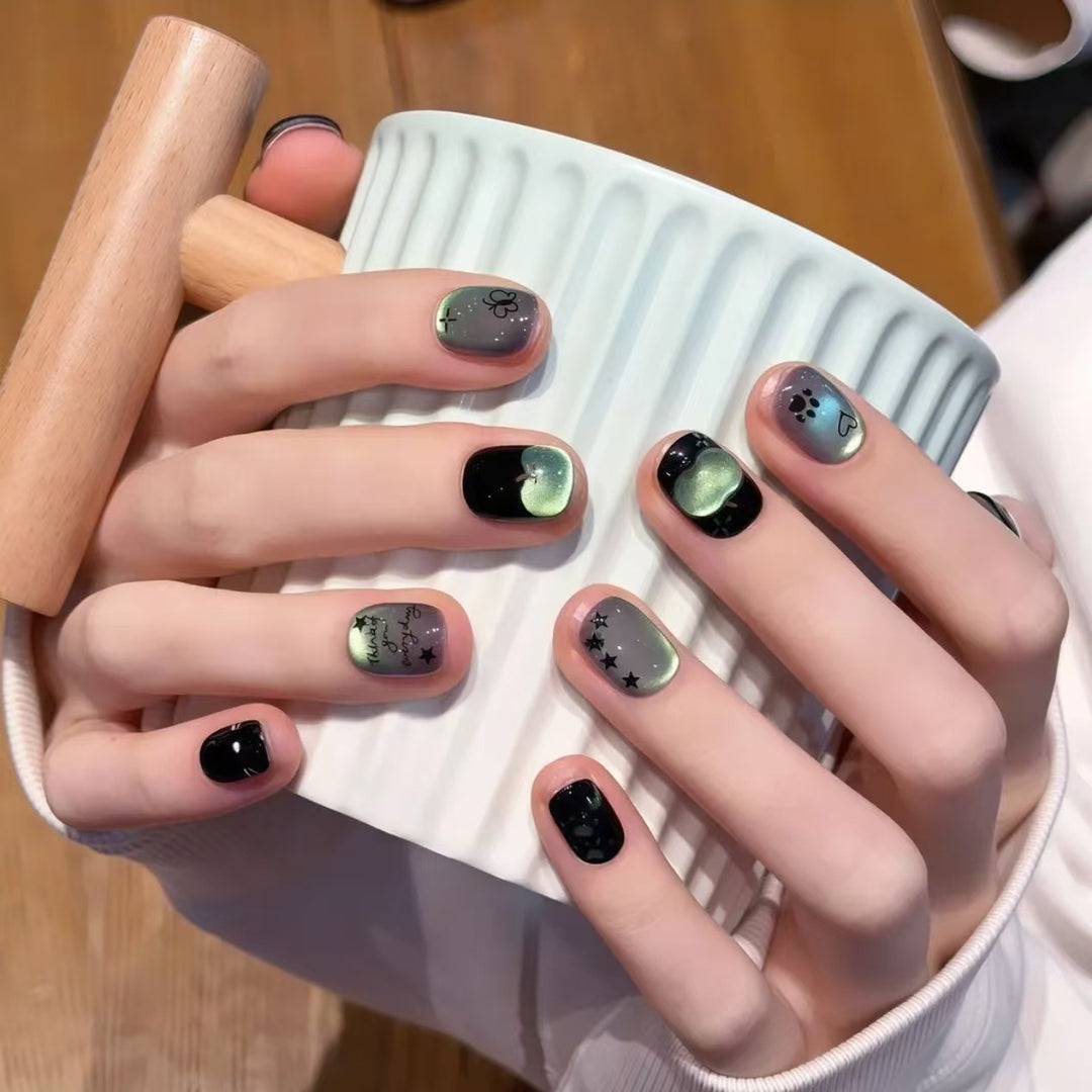 Artistic Nail Art Extensions